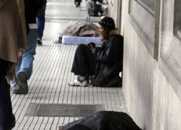 Mujer en situación de calle