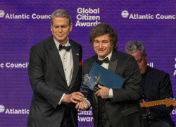 Javier Milei con Scott Bessent