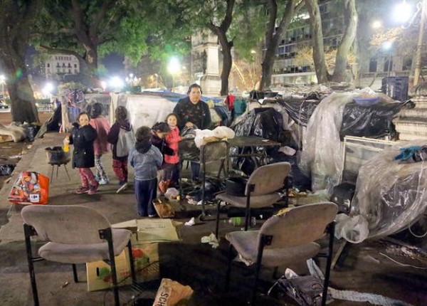 Familia en condicion de calle