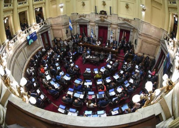 Recinto Senado presidido por Cristina Fernandez de Kirchner