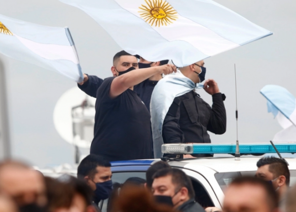 Policia Bonaerense protestando