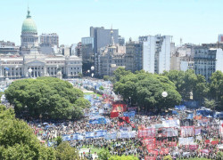 Movilización frente al Congreso paro 24 de enero